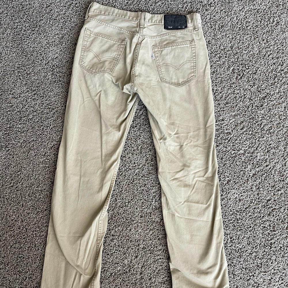 Men Levi Khaki’s